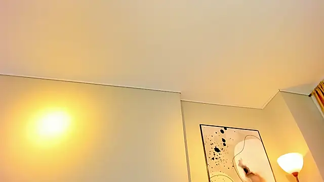 Isis Osman online show from 02-15-26, 07:21