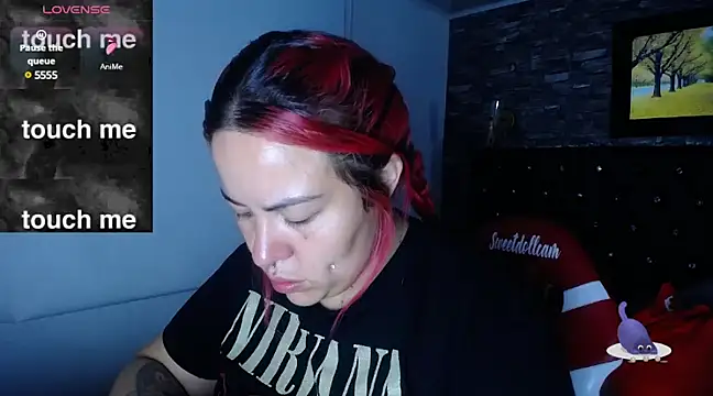 Bruja  Scarlata online show from 03-18-25, 11:30