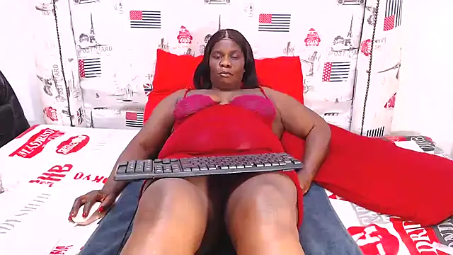 Snapshot of Honeybumsx32 chatting on 10-24-25, 09:06 Honeybumsx32 online show from 10-24-25, 09:06