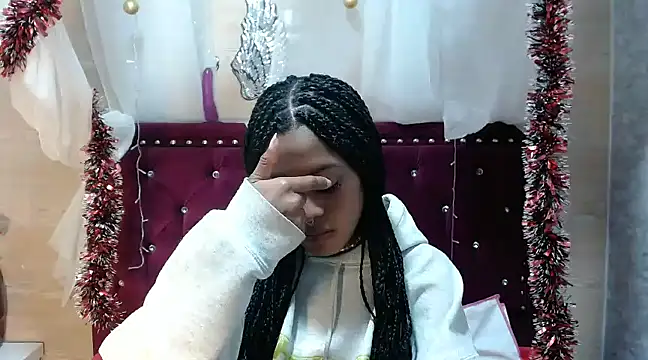 Snapshot of amathistalx chatting on 01-25-25, 01:32 amathistalx online show from 01-25-25, 01:32