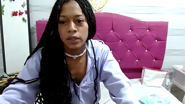Snapshot of amathistalx chatting on 02-05-25, 01:33 amathistalx online show from 02-05-25, 01:33