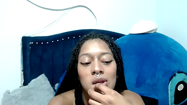 Snapshot of amathistalx chatting on 03-15-25, 06:43 amathistalx online show from 03-15-25, 06:43