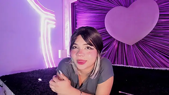 Snapshot of anastasia_jhons chatting on 02-24-26, 03:59 anastasia jhons online show from 02-24-26, 03:59