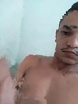 Snapshot of Andynho505 chatting on 09-24-25, 02:20 Andynho505 online show from 09-24-25, 02:20