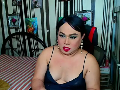 Snapshot of Reginex chatting on 06-28-26, 03:23 Reginex online show from 06-28-26, 03:23