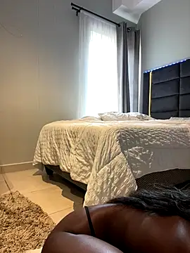 Snapshot of mmbaliii chatting on 10-12-25, 01:21 mmbaliii online show from 10-12-25, 01:21