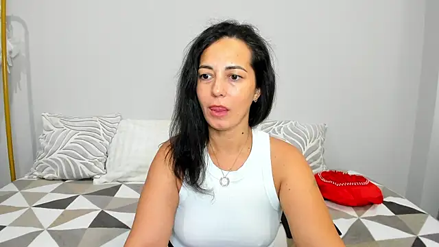 Linda Insatiable online show from 06-21-26, 01:30