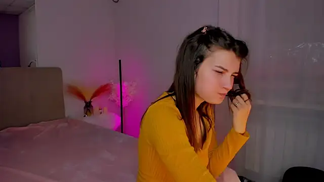 Laura Leee online show from 01-28-25, 10:23