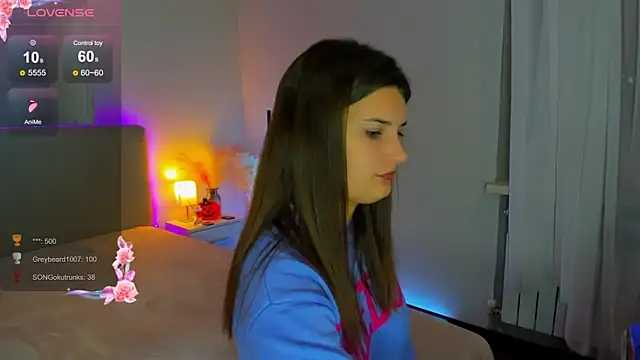 Laura Leee online show from 10-13-25, 05:35