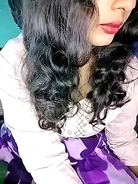 Miss-Siyaa online show from 12-24-24, 01:28