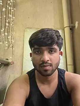 Jhonnn98 online show from 08-05-26, 03:59