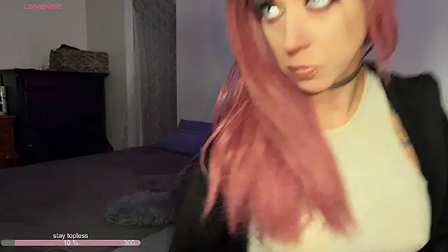 VeronicaRonnieTaylor online show from 01-18-26, 11:47