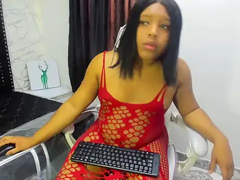 ShanayaKops online show from 11-28-25, 01:14