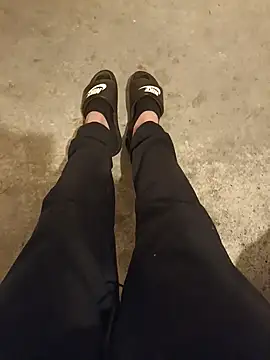 Snapshot of casper0303 chatting on 03-12-25, 09:24 casper0303 online show from 03-12-25, 09:24