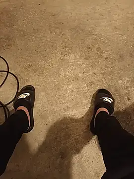 Snapshot of casper0303 chatting on 03-20-25, 07:04 casper0303 online show from 03-20-25, 07:04