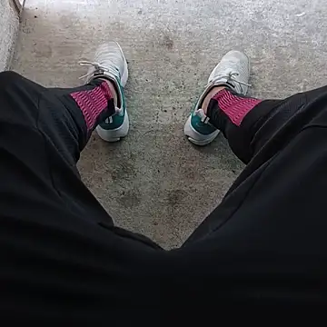 Snapshot of casper0303 chatting on 10-18-25, 02:51 casper0303 online show from 10-18-25, 02:51