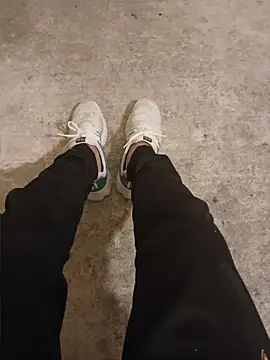 casper0303 online show from 03-12-26, 09:32