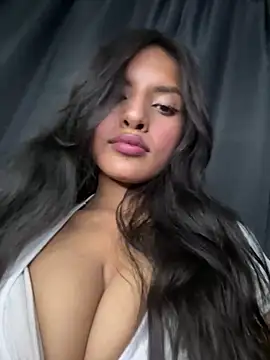 Dulceeany online show from 02-25-25, 03:52