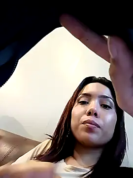 Snapshot of sophiaFoster4u chatting on 02-08-25, 05:29 sophiaFoster4u online show from 02-08-25, 05:29
