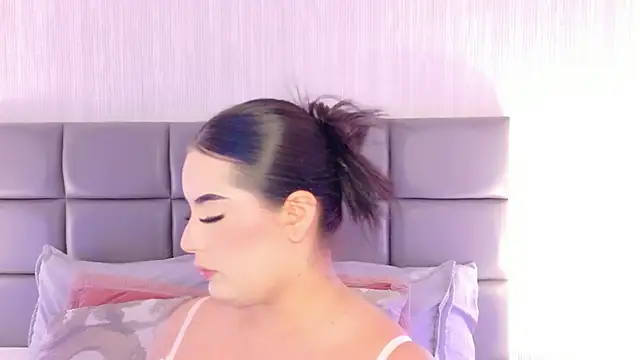 SpicySugar  online show from 06-18-26, 08:02