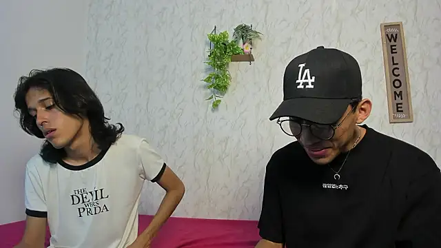 Snapshot of jony_honey chatting on 02-21-26, 11:55 jony honey online show from 02-21-26, 11:55