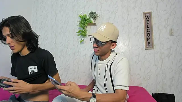 Snapshot of jony_honey chatting on 03-11-26, 11:38 jony honey online show from 03-11-26, 11:38