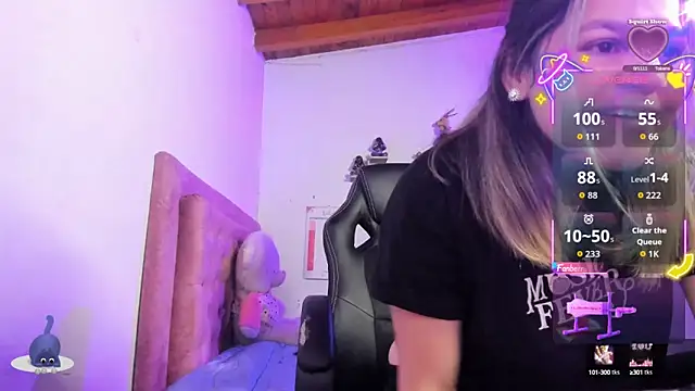 Sabrina Hall  online show from 10-13-25, 12:54