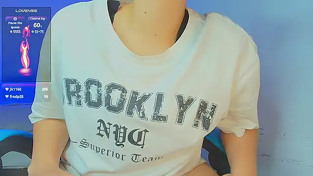 Snapshot of aron_wi chatting on 01-13-25, 02:07 aron wi online show from 01-13-25, 02:07