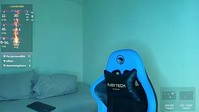 Snapshot of aron_wi chatting on 01-16-25, 01:58 aron wi online show from 01-16-25, 01:58