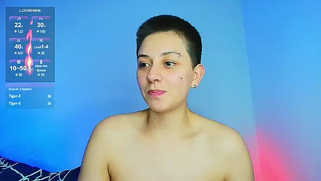 Snapshot of aron_wi chatting on 01-27-25, 12:12 aron wi online show from 01-27-25, 12:12