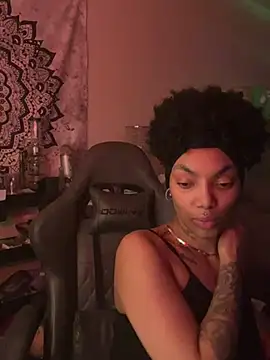 butterflybootyy online show from 12-06-24, 03:52