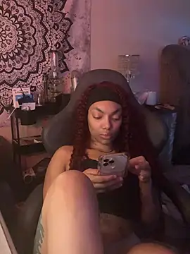 butterflybootyy online show from 12-13-24, 11:13