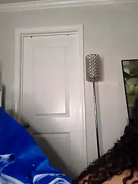 butterflybootyy online show from 05-17-26, 08:12