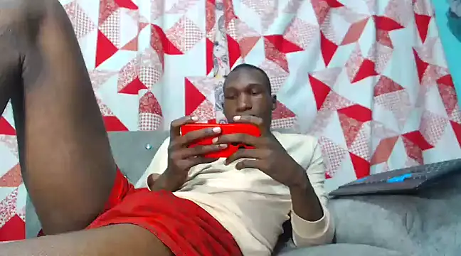 Snapshot of black30cmdick chatting on 01-08-25, 05:37 black30cmdick online show from 01-08-25, 05:37
