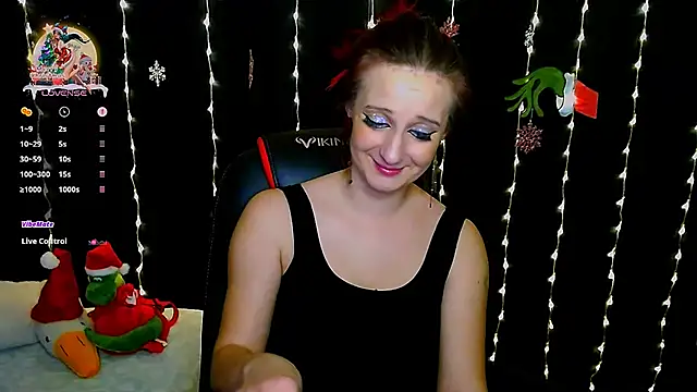 AgathaNoxe online show from 12-25-24, 02:03