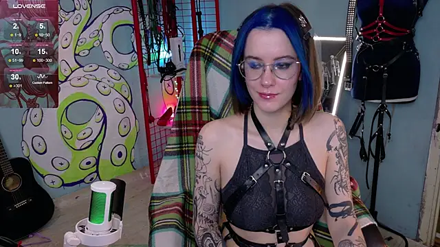 Snapshot of Cumpotik_Eve chatting on 02-20-26, 03:03 Cumpotik Eve online show from 02-20-26, 03:03