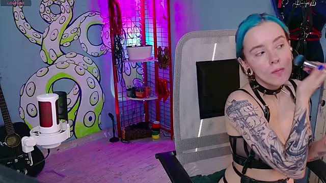 Snapshot of Cumpotik_Eve chatting on 03-11-26, 03:01 Cumpotik Eve online show from 03-11-26, 03:01