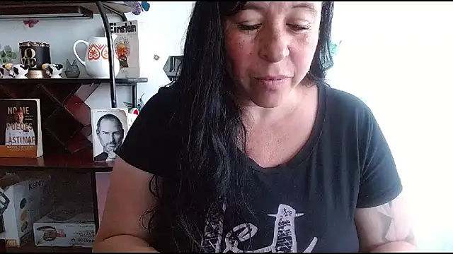 Snapshot of SadistikXX chatting on 04-30-26, 02:01 SadistikXX online show from 04-30-26, 02:01