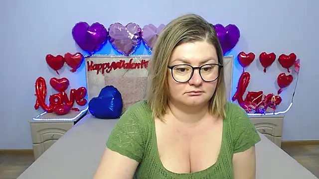 ZannaDreil online show from 02-08-25, 11:13