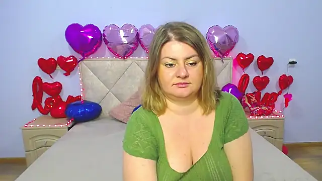 ZannaDreil online show from 02-24-25, 10:03