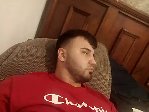 Snapshot of SINUECASTILLO chatting on 12-05-24, 03:17 SINUECASTILLO online show from 12-05-24, 03:17