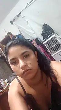 Snapshot of SINUECASTILLO chatting on 12-21-24, 09:33 SINUECASTILLO online show from 12-21-24, 09:33