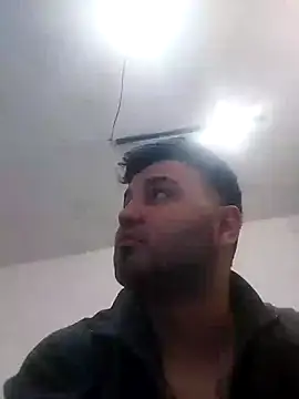 Snapshot of SINUECASTILLO chatting on 01-11-25, 07:38 SINUECASTILLO online show from 01-11-25, 07:38