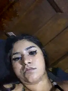 Snapshot of SINUECASTILLO chatting on 03-07-25, 07:41 SINUECASTILLO online show from 03-07-25, 07:41