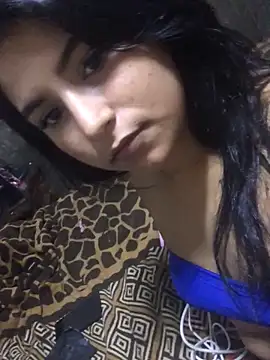 Snapshot of SINUECASTILLO chatting on 03-09-25, 09:35 SINUECASTILLO online show from 03-09-25, 09:35