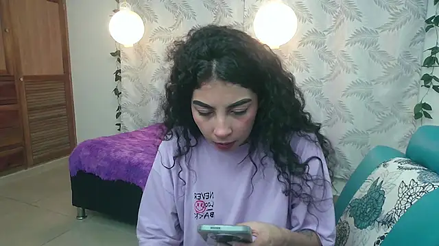 Snapshot of Mya_paris chatting on 12-13-24, 12:42 Mya paris online show from 12-13-24, 12:42