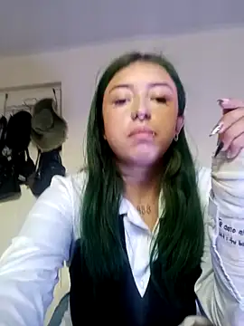 turolita  online show from 03-25-26, 06:14