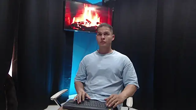 dominick crawford01 online show from 02-27-25, 09:14
