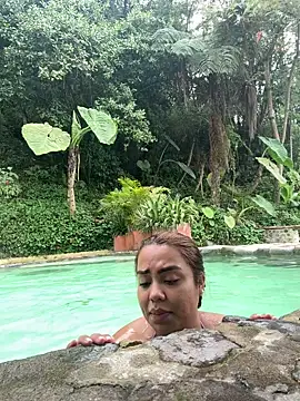 valeria2019hot online show from 10-17-25, 06:32