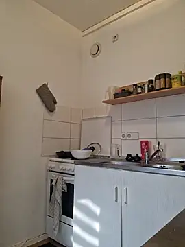 Snapshot of Maiki82 chatting on 01-08-25, 09:32 Maiki82 online show from 01-08-25, 09:32